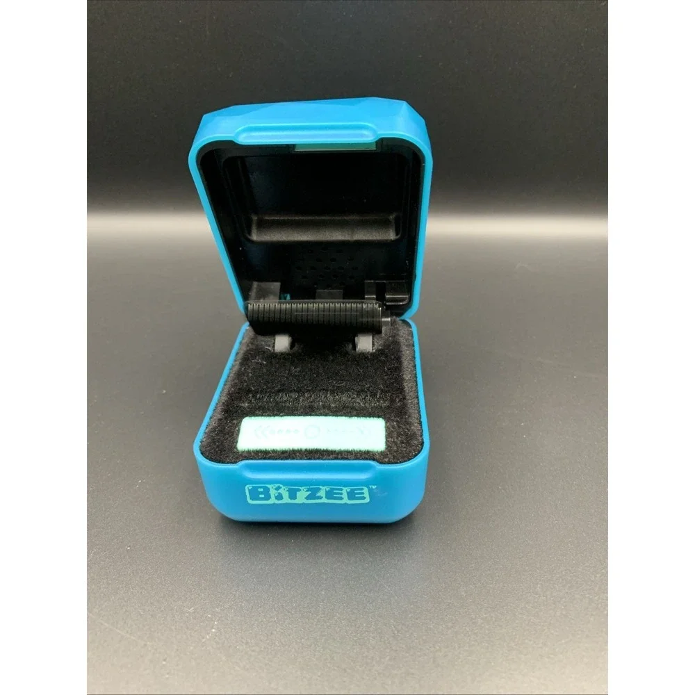 Bitzee Magicals Interactive Digital Pet